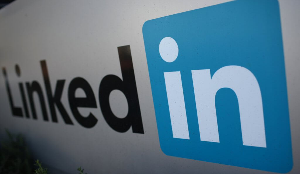 Unblock LinkedIn from Russia with VPN