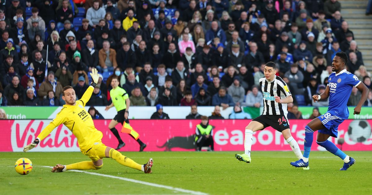 Leicester City vs Newcastle Premier League Match Day 17